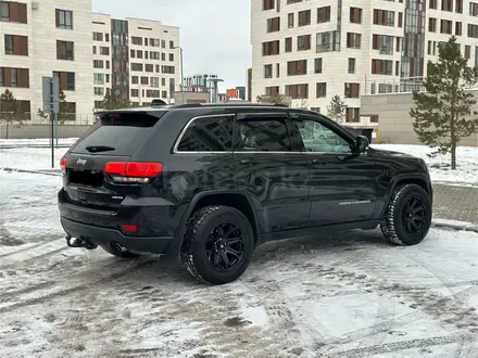 Jeep Grand Cherokee 2014 года за 14 250 000 тг. в Астана – фото 13