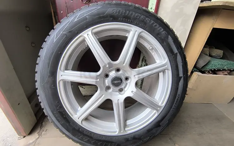 Комплект дисков с зимней резиной Bridgestone BLIZZAK DM-V2 225/55R18үшін300 000 тг. в Алматы