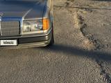 Mercedes-Benz E 230 1990 года за 2 500 000 тг. в Тараз – фото 2