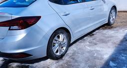 Hyundai Elantra 2019 года за 8 400 000 тг. в Усть-Каменогорск – фото 4