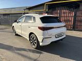 BYD E2 2024 года за 6 400 000 тг. в Алматы – фото 2