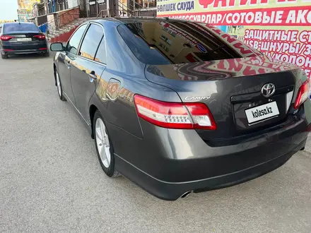 Toyota Camry 2010 года за 6 100 000 тг. в Актобе – фото 5