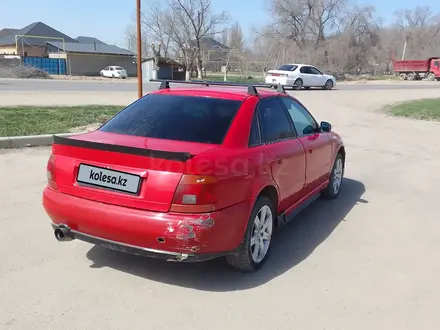 Audi A4 1996 года за 950 000 тг. в Алматы – фото 2