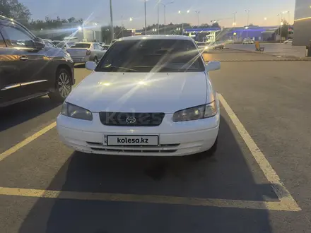 Toyota Camry 1997 года за 3 600 000 тг. в Усть-Каменогорск
