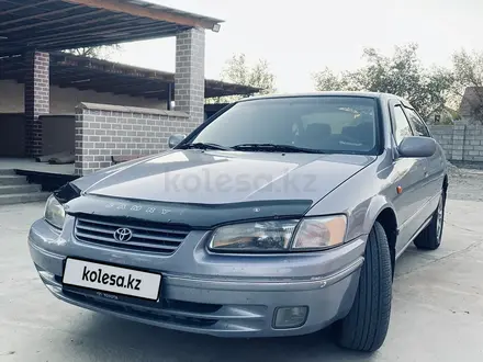 Toyota Camry 1997 года за 4 500 000 тг. в Кызылорда – фото 2