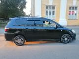 Toyota Ipsum 2004 года за 4 000 000 тг. в Уральск – фото 4