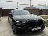 BMW 750 2017 года за 28 000 000 тг. в Алматы – фото 3