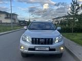 Toyota Land Cruiser Prado 2010 года за 16 400 000 тг. в Астана – фото 2