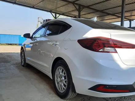 Hyundai Elantra 2020 года за 7 800 000 тг. в Актобе – фото 6