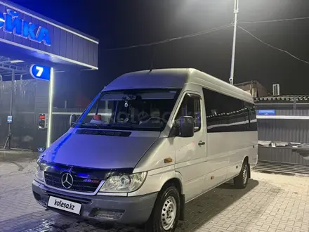 Mercedes-Benz Sprinter 2003 года за 7 000 000 тг. в Алматы – фото 5