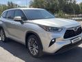Toyota Highlander 2021 года за 24 000 000 тг. в Шымкент – фото 4