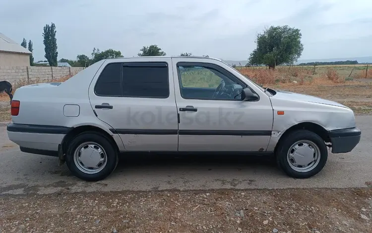 Volkswagen Vento 1994 годаfor750 000 тг. в Аса