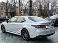 Toyota Camry 2022 годаүшін17 500 000 тг. в Тараз – фото 7