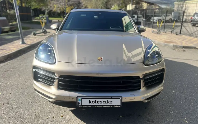 Porsche Cayenne 2018 года за 30 000 000 тг. в Алматы