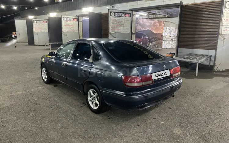 Toyota Carina E 1995 года за 850 000 тг. в Караганда