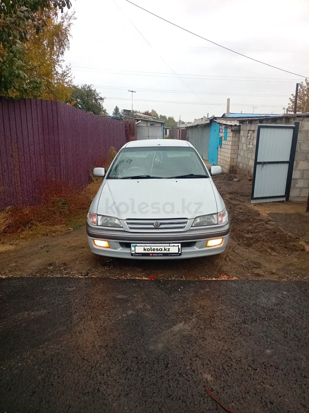 Toyota Corona, 1996