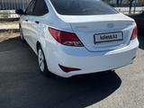 Hyundai Solaris 2015 года за 2 000 000 тг. в Атырау – фото 4