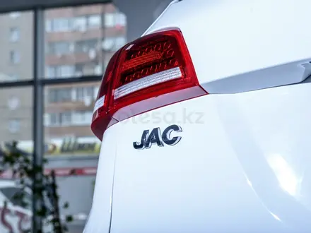 JAC S5 Luxury 2024 года за 7 590 000 тг. в Петропавловск – фото 12