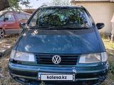 Volkswagen Sharan 1995 года за 1 500 000 тг. в Алматы – фото 4