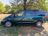 Volkswagen Sharan 1995 года за 1 500 000 тг. в Алматы – фото 3