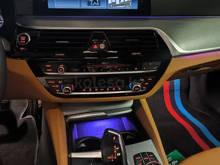 BMW 530 2017 года за 14 500 000 тг. в Алматы – фото 10
