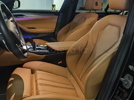 BMW 530 2017 года за 14 500 000 тг. в Алматы – фото 31