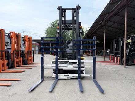 Komatsu  FG25T-17 2.5 тонны 4 метра мультипозиционер 2014 года за 8 450 000 тг. в Алматы – фото 5