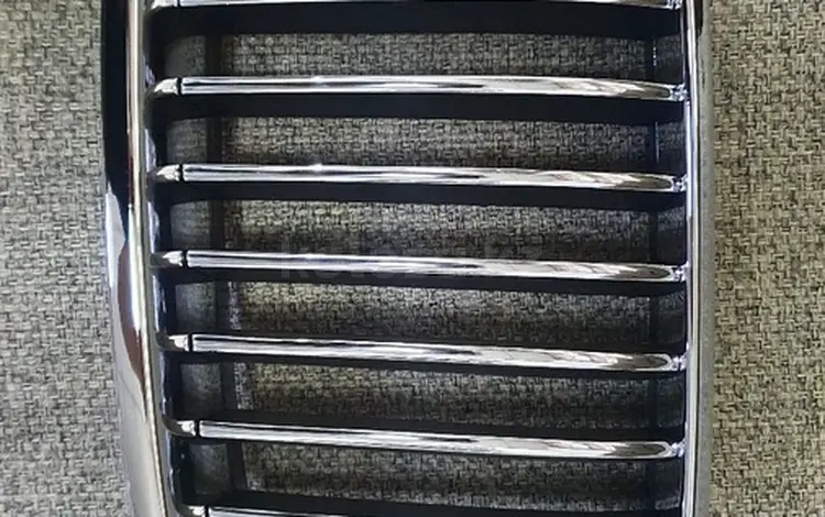 Решетка радиатора на BMW 5 SERIES F10үшін15 000 тг. в Алматы