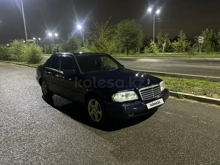 Mercedes-Benz C 280 1994 года за 1 800 000 тг. в Алматы – фото 3