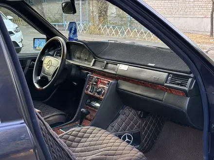 Mercedes-Benz E 280 1992 года за 2 500 000 тг. в Талдыкорган – фото 10