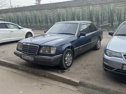 Mercedes-Benz E 280 1994 года за 2 600 000 тг. в Алматы – фото 3