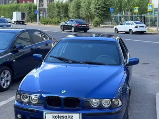BMW 528