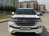 Toyota Land Cruiser 2017 годаfor34 500 000 тг. в Актобе – фото 2