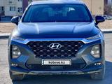 Hyundai Santa Fe 2020 года за 14 900 000 тг. в Жанаозен