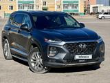 Hyundai Santa Fe 2020 года за 14 900 000 тг. в Жанаозен – фото 2