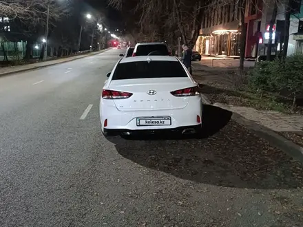 Hyundai Sonata 2019 года за 7 500 000 тг. в Алматы – фото 11