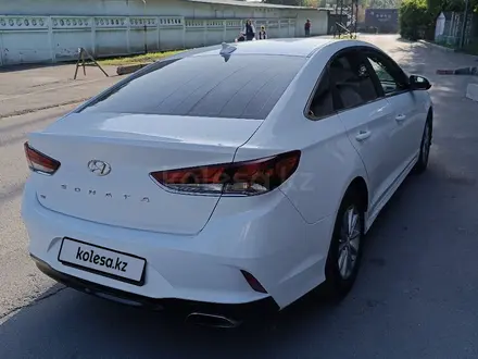 Hyundai Sonata 2019 года за 7 500 000 тг. в Алматы – фото 30