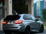 BMW X5 M 2016 года за 28 000 000 тг. в Алматы – фото 3