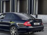 Mercedes-Benz E 500 2005 года за 6 790 000 тг. в Караганда – фото 3