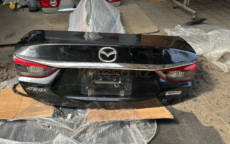 Задний крышка багажник за 1 011 тг. в Алматы