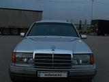 Mercedes-Benz E 200 1992 годаүшін1 800 000 тг. в Алматы