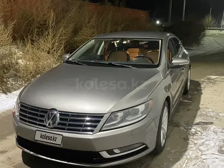 Volkswagen Passat CC 2014 года за 3 400 000 тг. в Актобе – фото 9