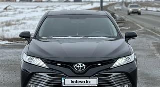 Toyota Camry 2018 года за 14 500 000 тг. в Актобе