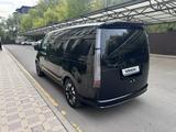 Hyundai Staria 2025 годаүшін27 500 000 тг. в Караганда – фото 3