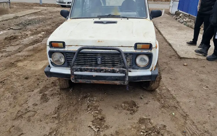 ВАЗ (Lada) Lada 2121 2002 года за 10 000 тг. в Атырау
