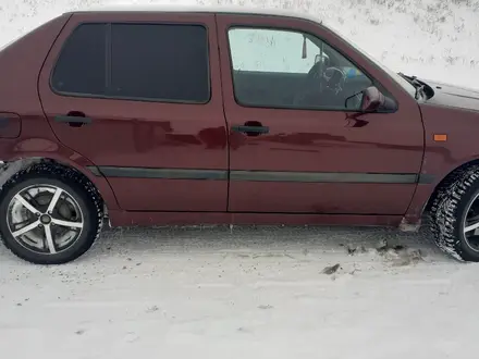 Volkswagen Vento 1992 года за 1 500 000 тг. в Переметное – фото 8