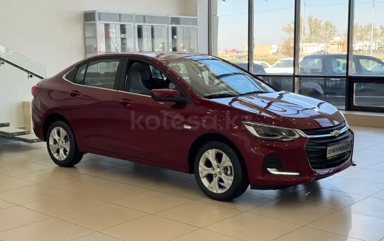 Chevrolet Onix Premier 2 2025 года за 7 890 000 тг. в Семей