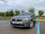 Volkswagen Golf 2011 года за 4 800 000 тг. в Астана