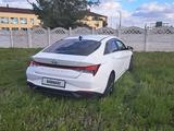 Hyundai Elantra 2022 годаfor9 500 000 тг. в Костанай – фото 5