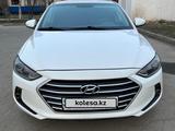 Hyundai Elantra 2018 годаfor6 800 000 тг. в Алматы